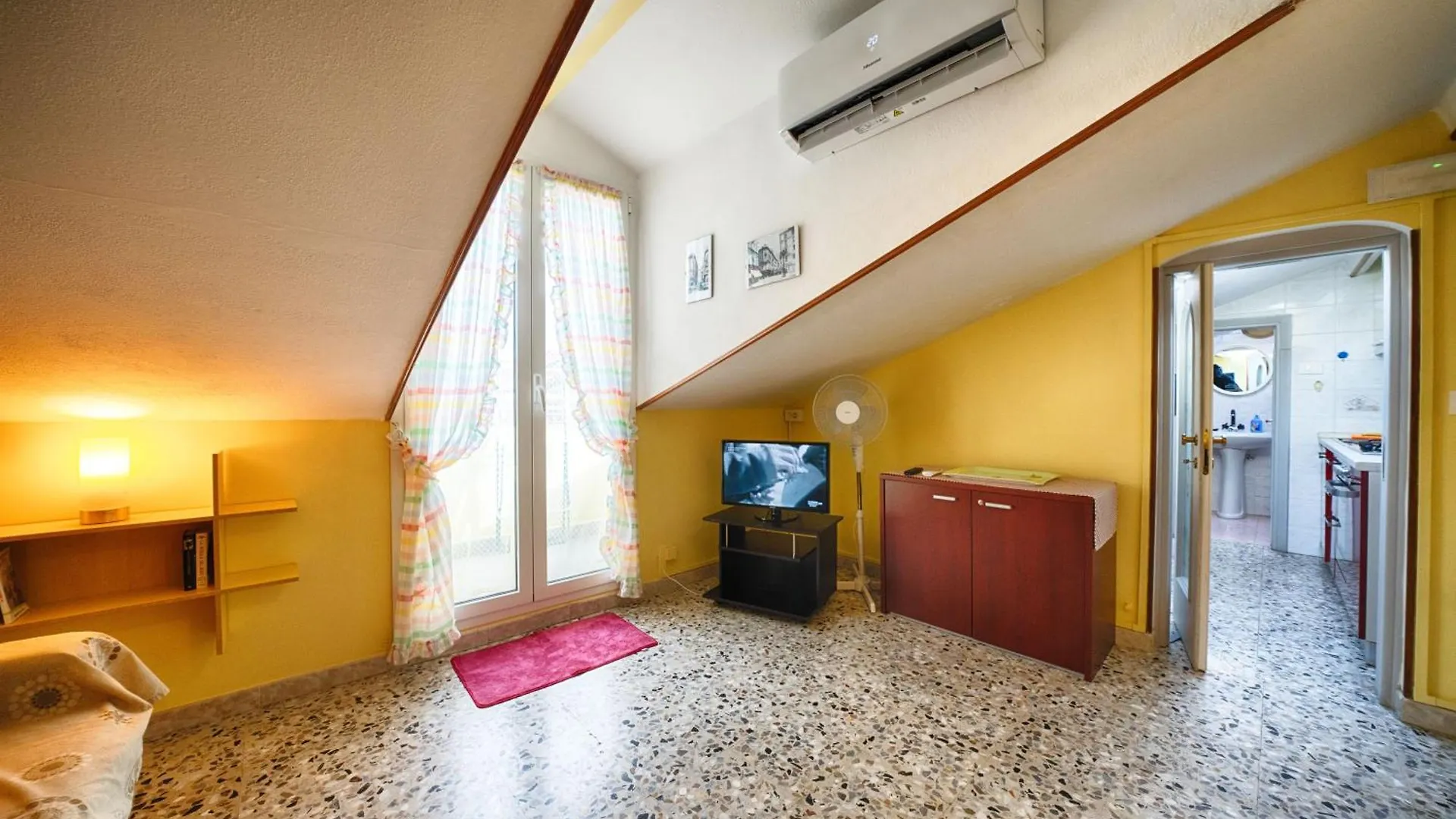 Apartamento Mansarda Centrale San Remo Italia